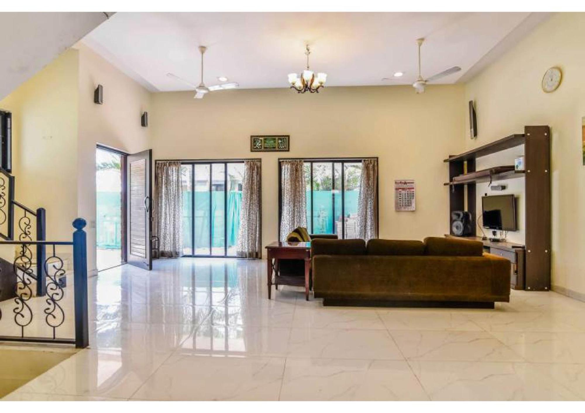 Alison Villa Lonavala Luaran gambar
