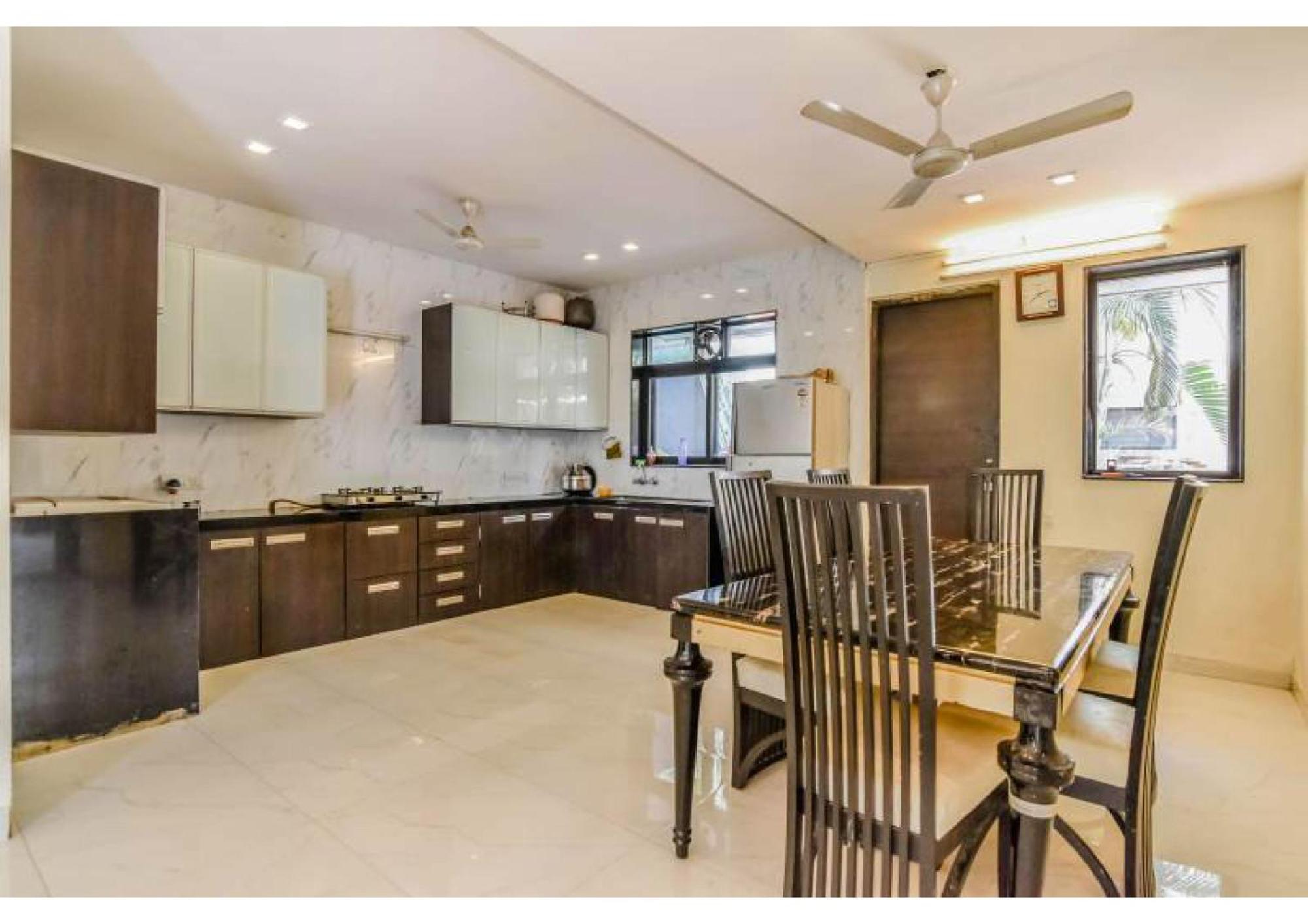 Alison Villa Lonavala Luaran gambar