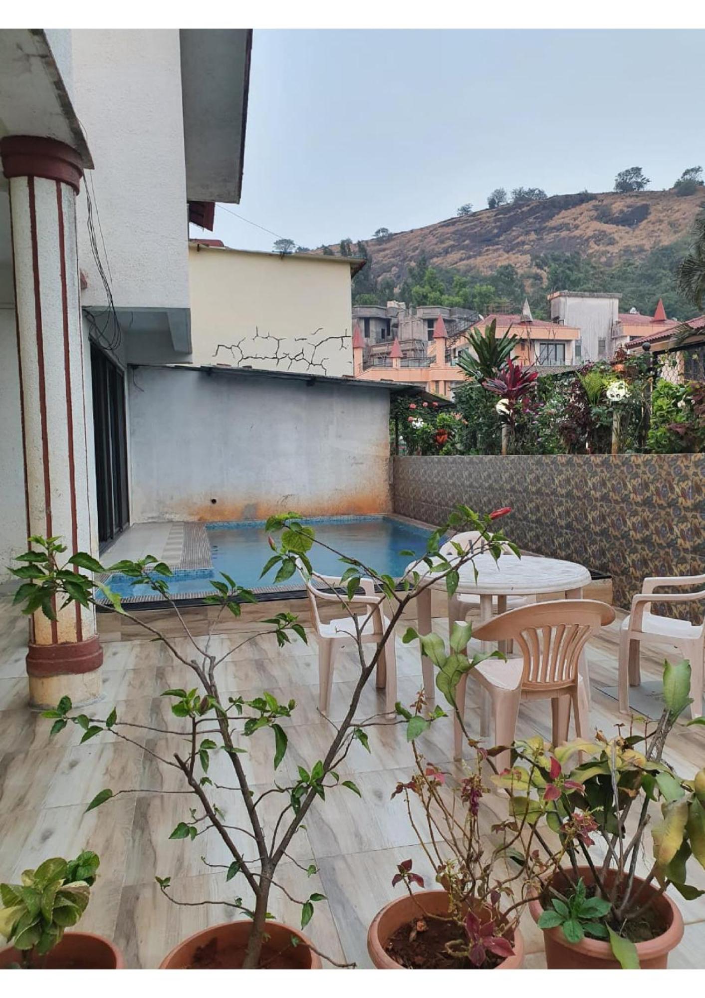 Alison Villa Lonavala Luaran gambar
